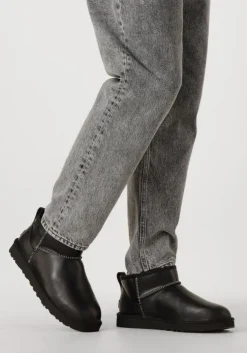 zwarte ugg vachtlaarzen m classic ultra mini