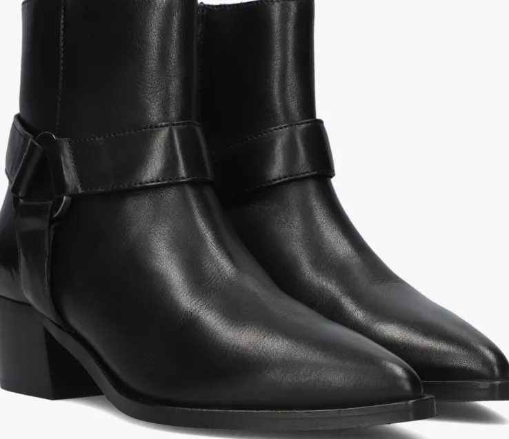 zwarte via vai enkellaarsjes shelly carter