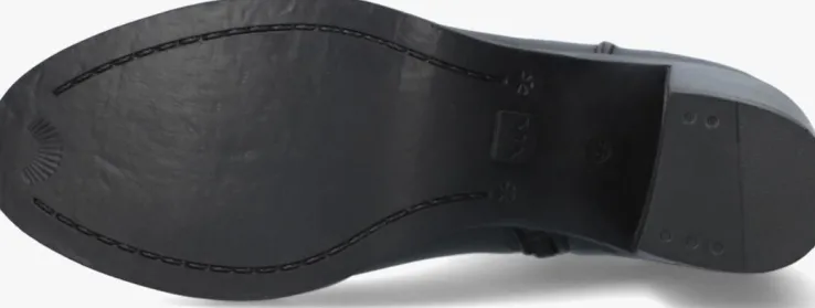 zwarte via vai enkellaarsjes taara