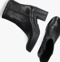 zwarte via vai enkellaarsjes taara