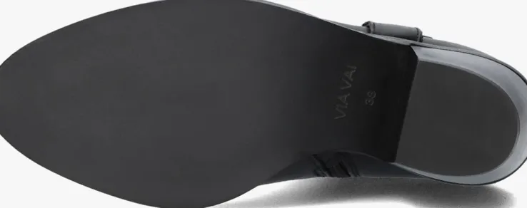 zwarte via vai enkellaarsjes mara drew