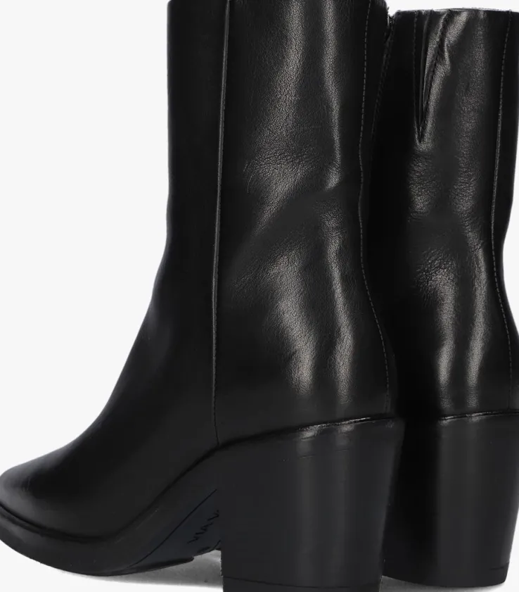 zwarte via vai enkellaarsjes kailee fay