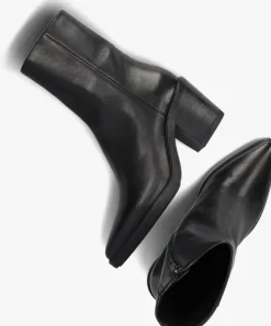 zwarte via vai enkellaarsjes kailee fay